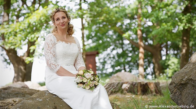 Hochzeitsfotograf Eventschloss Schönfeld - Portrait von der Braut