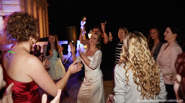 Hochzeitsfotograf Eventschloss Schönfeld - Die Party geht ab