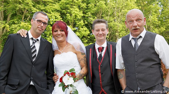 Hochzeit - Gruppenfoto Hochzeitsfotograf Standesamt Greifswald - Gruppenfoto