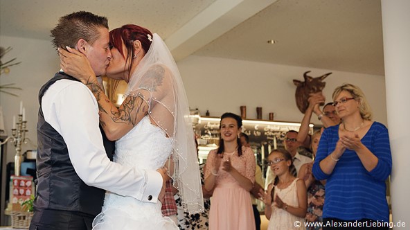 Hochzeit - Hochzeitsfeier Hochzeitsfotograf Standesamt Greifswald - Hochzeitsfeier