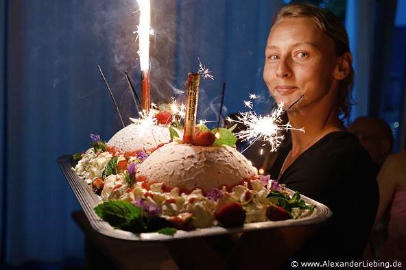 Hochzeit - Hochzeitsfeier Hochzeitsfotograf Standesamt Greifswald - noch mehr Kuchen