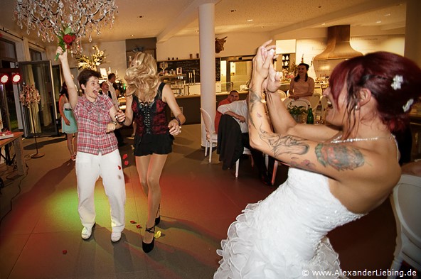 Hochzeit - Hochzeitsfeier Hochzeitsfotograf Standesamt Greifswald - Hochzeitsfeier
