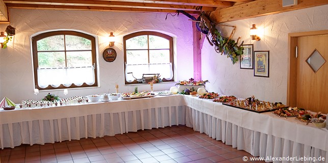 Hochzeit - Hochzeit, Buffet Hochzeitsfotograf Standesamt Barleben / Robinien-Hof Gommern - das ganze Hochzeitsbufett